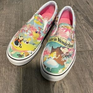 Vans Alice and Wonderland